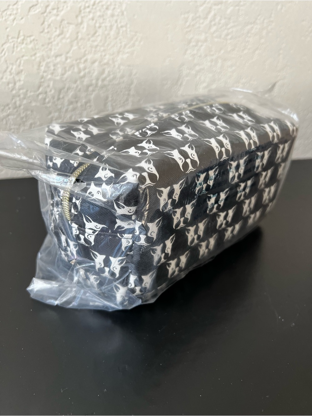 NWT Dabney Lee French Bulldog Black and White Cosmetic Train Case